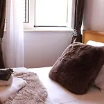 Luka Apartamento *