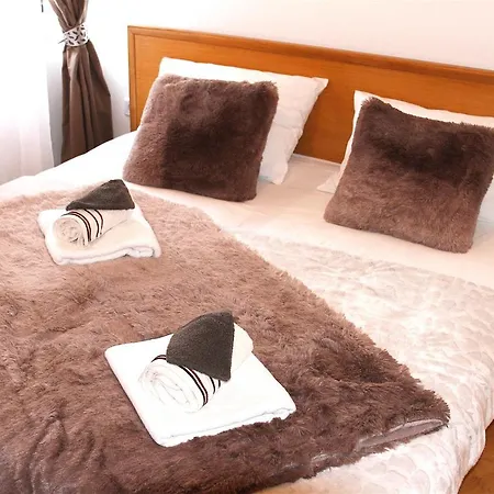 Apartament Luka