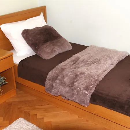 Apartament Luka Pag Town