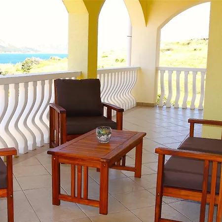 Apartament Luka
